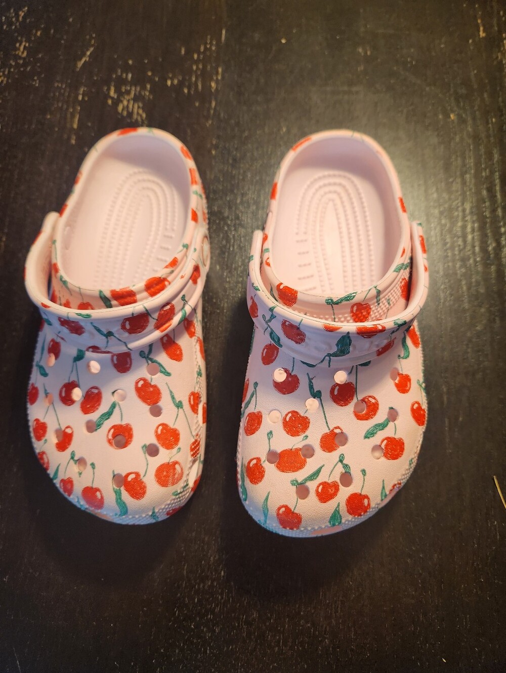 Kids Unisex Cherry Print Pink Comfort Crocs.  Size J2. Excellent Condition